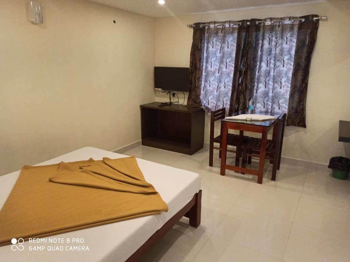 Tea Dale - All Rooms With Tea Estate View Munnar Εξωτερικό φωτογραφία